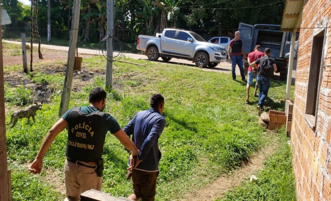 Pistoleiro de facção que matou motorista de aplicativo é preso em área rural de Brasileia